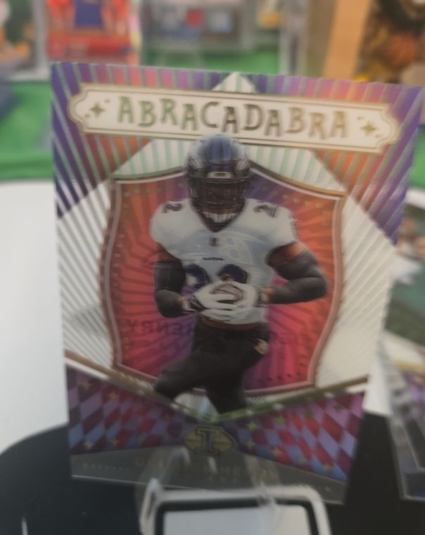 2024 Panini Illusions #10 Derrick Henry Abracadabra Baltimore Ravens — front
