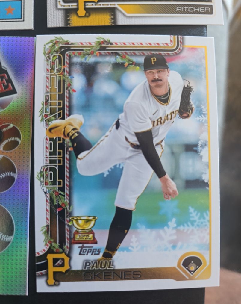 2025 Topps Holiday #H70 Paul Skenes — front