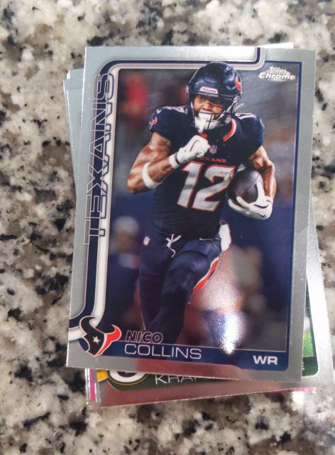 2025 Topps Chrome #115 Nico Collins — front