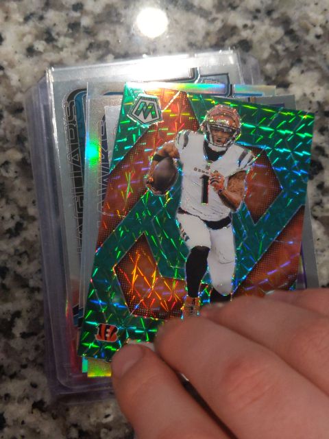 2020 Panini Mosaic #1 Joe Burrow — front