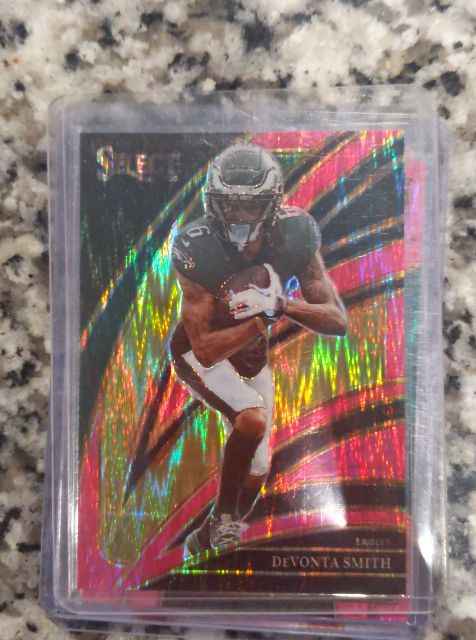 2025 Panini Select #290 DeVonta Smith — front