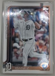 2024 Topps #25 Andy Ibanez — front