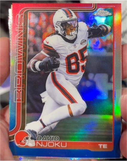 2025 Topps Chrome #69 David Njoku — front