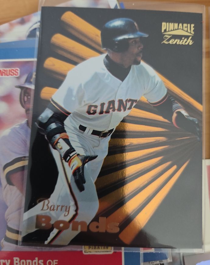 1996 Pinnacle Zenith #29 Barry Bonds — front