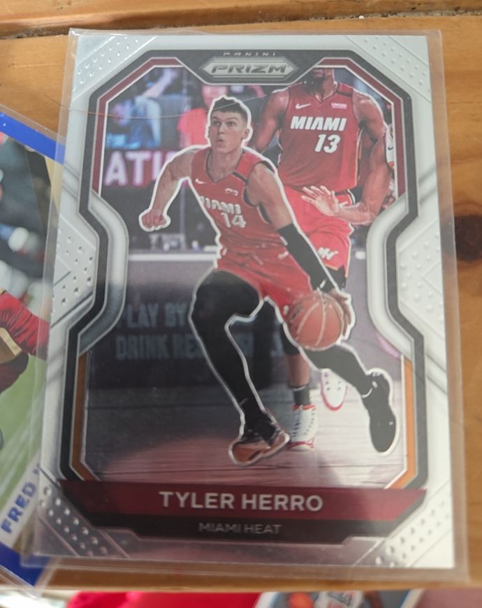 2021-22 Panini Prizm #227 Tyler Herro — front
