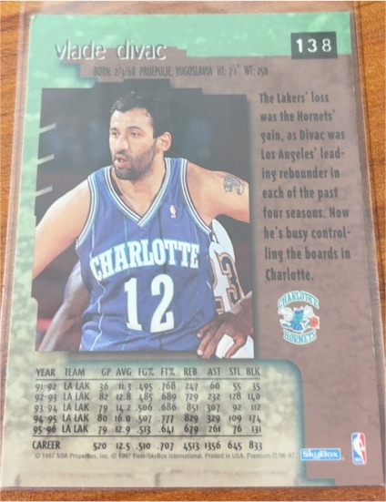 1996-97 Hoops #204 Vlade Divac — front