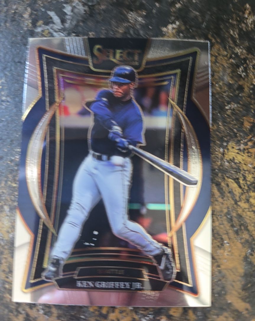 2025 Panini Select #33 Ken Griffey Jr. — front
