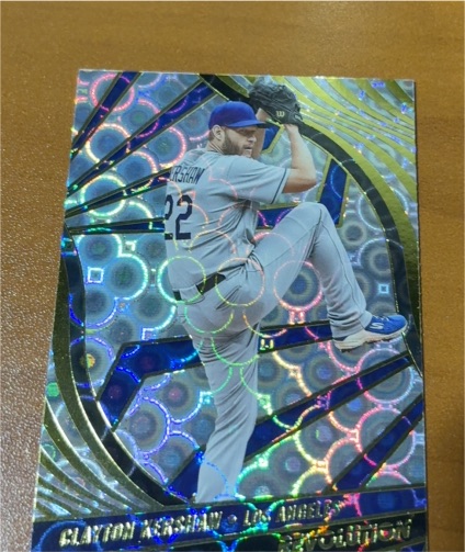2022 Panini Chronicles Revolution Groove #13 Clayton Kershaw — front