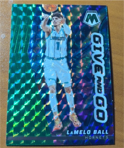 2022-23 Panini Mosaic #1 LaMelo Ball Give and Go Green Mosaic Prizm — front