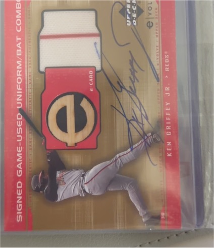 2001 Upper Deck Evolution #J-KG Ken Griffey Jr. Game-Used Jersey — front