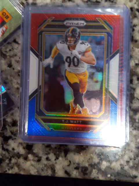2023 Panini Prizm #254 T.J. Watt — front