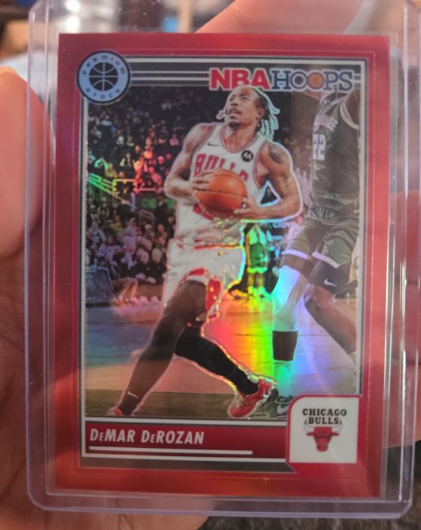 2023-24 Panini NBA Hoops Premium Stock #269 DeMar DeRozan — front