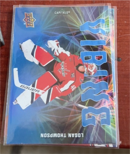 2025-26 Upper Deck Series 2 #VB-7 Logan Thompson Vibing Washington Capitals — front