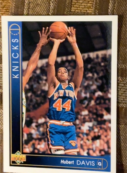 1993-94 Upper Deck #344 Hubert Davis — front