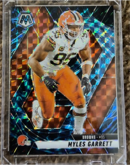 2025 Panini Mosaic #95 Myles Garrett — front