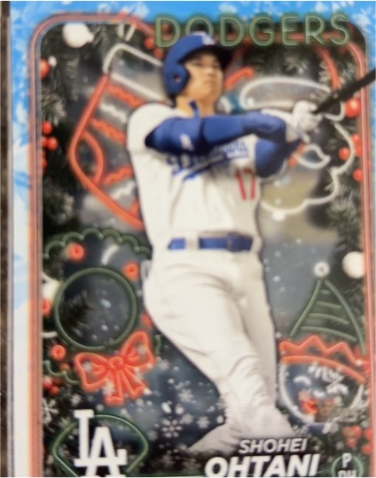 2024 Topps Holiday #H1 Shohei Ohtani — front