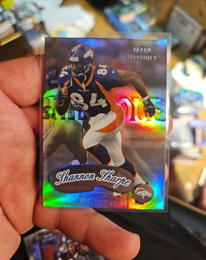 1999 Fleer Mystique #42 Shannon Sharpe — front