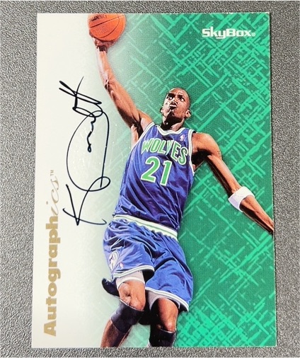 1996-97 SkyBox Premium Autographics #21 Kevin Garnett — front