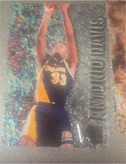 1996-97 Fleer Metal #39 Antonio Davis — front