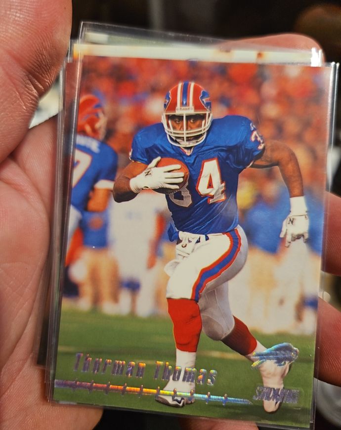1999 Topps Stadium Club #59 Thurman Thomas — front