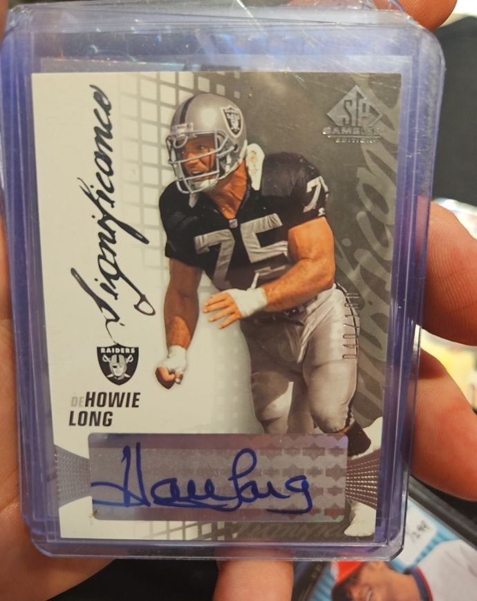 2004 SP Authentic Significance #Howie Long — front