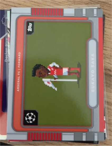 2025-26 Topps UEFA Club Competitions 8-Bit Shots #8B-18 Bukayo Saka — front