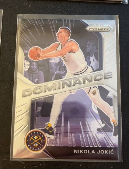 2020-21 Panini Prizm #19 Nikola Jokic Dominance Insert — front