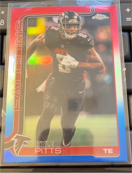 2025 Topps Chrome #14 Kyle Pitts — front