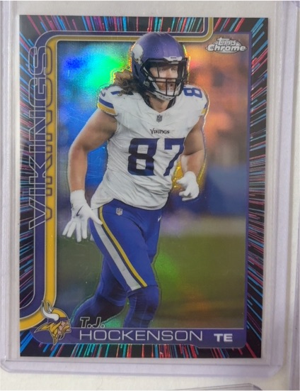 2025 Topps Chrome #200 T.J. Hockenson — front
