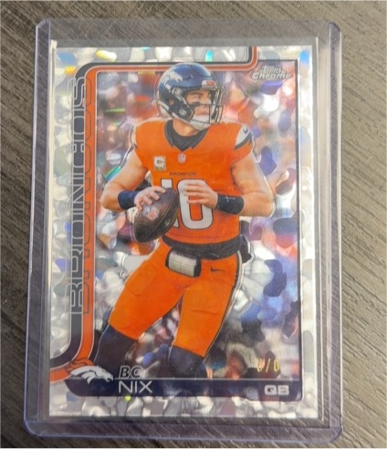 2025 Topps Chrome #88 Bo Nix — front