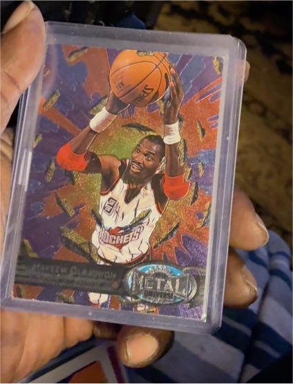 1997-98 SkyBox Metal Universe #59 Hakeem Olajuwon — front