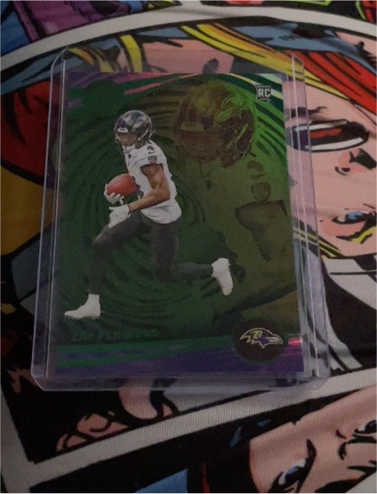 2023 Panini Illusions #10 Zay Flowers Emerald Rookie Card — front