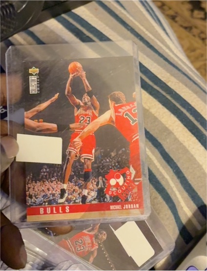1995-96 Upper Deck Collector's Choice #324 Michael Jordan — front
