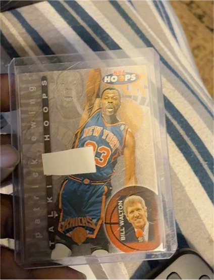 1997-98 SkyBox Hoops Talkin' Hoops #20 Patrick Ewing — front
