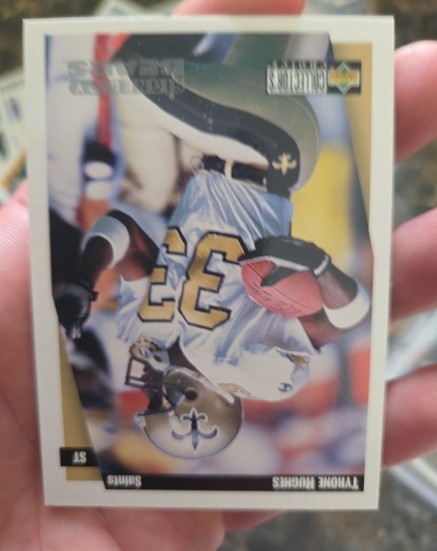 1997 Upper Deck Collector's Choice #276 Tyrone Hughes — front