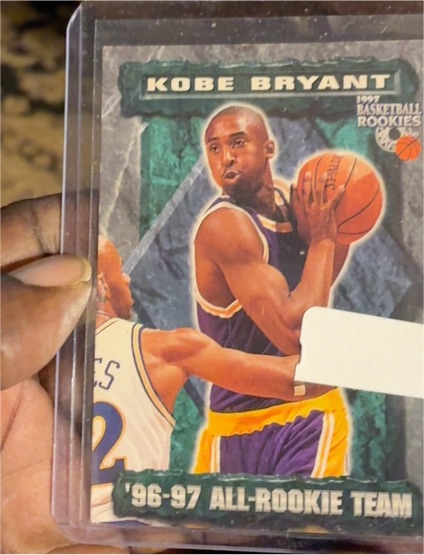1997 Score Board #83 Kobe Bryant '96-97 All-Rookie Team — front
