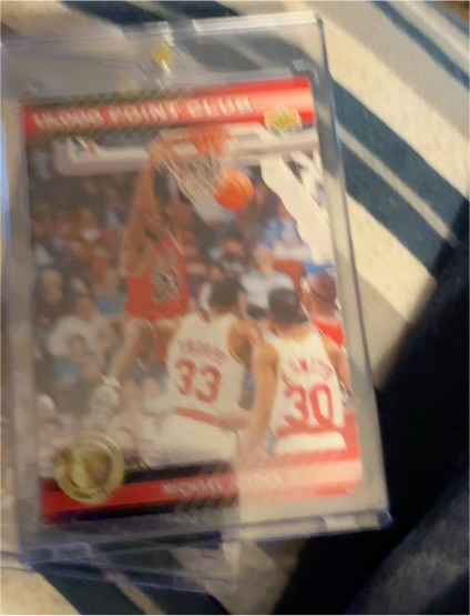1993 NBA Hoops #32 Scottie Pippen Fifth Anniversary Gold — front