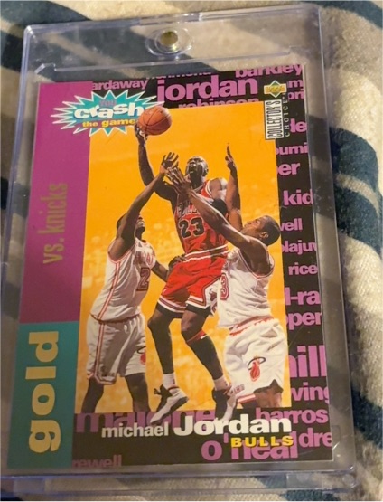 1995-96 Upper Deck Collector's Choice #C1 Michael Jordan Crash the Game Gold — front