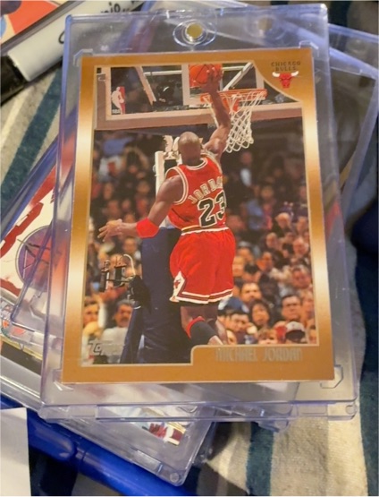 1998-99 Topps #77 Michael Jordan — front