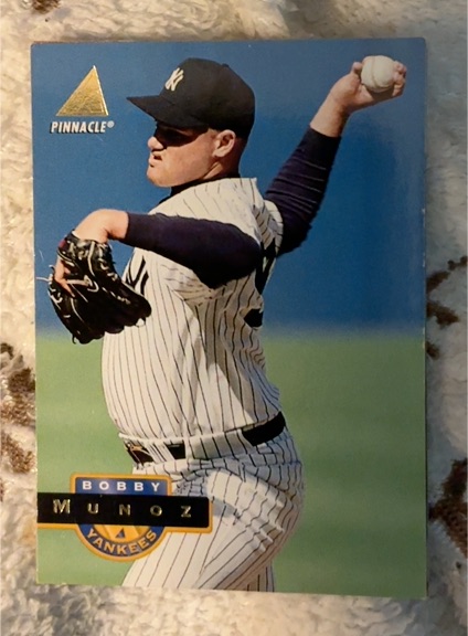 1994 Pinnacle #188 Bobby Munoz — front