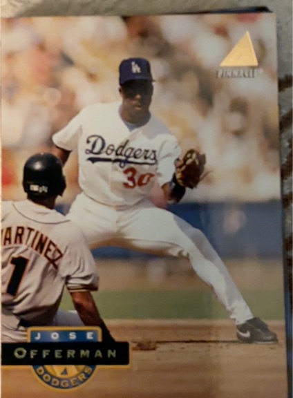 1994 Pinnacle #190 Jose Offerman — front