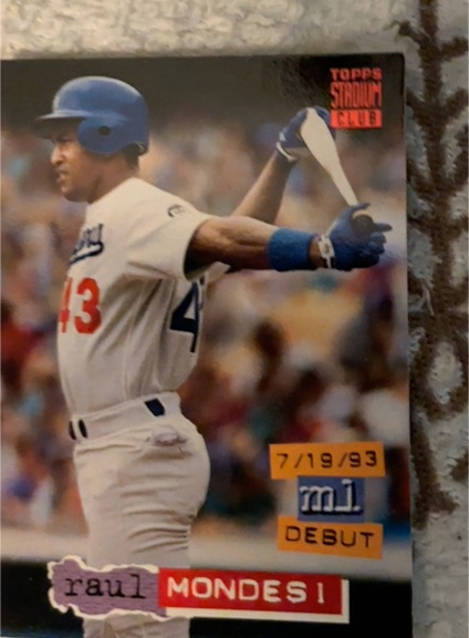 1994 Topps Stadium Club #390 Raul Mondesi — front