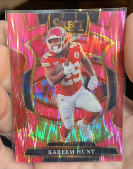2025 Panini Select #7 Concourse Kareem Hunt — front