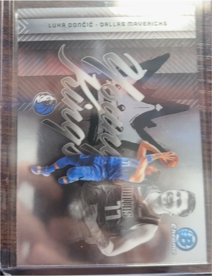 2025 Topps Bowman Chrome Young Kings #YK-2 Luka Dončić — front