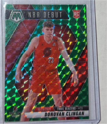 2024-25 Panini Mosaic #261 Donovan Clingan NBA Debut Green Mosaic Prizm Rookie Card — front