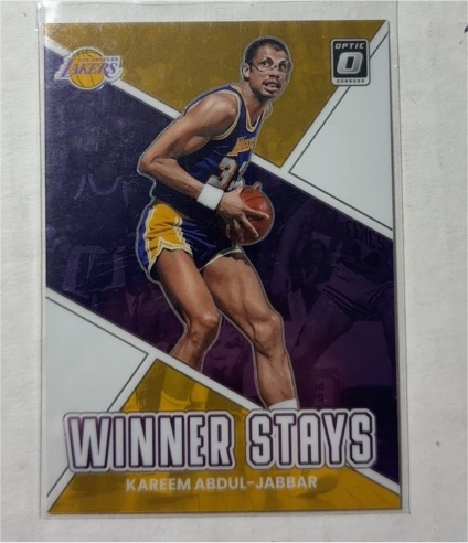 2022-23 Panini Donruss Optic #17 Kareem Abdul-Jabbar Winner Stays — front