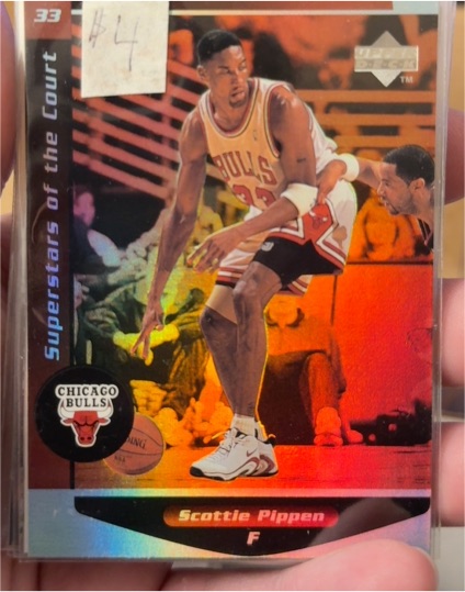 1998 Upper Deck Superstars of the Court #C14 Scottie Pippen — front