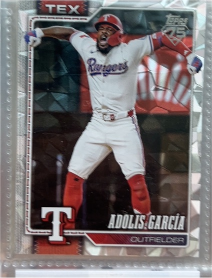 2026 Topps Series 1 #318 Adolis García — front