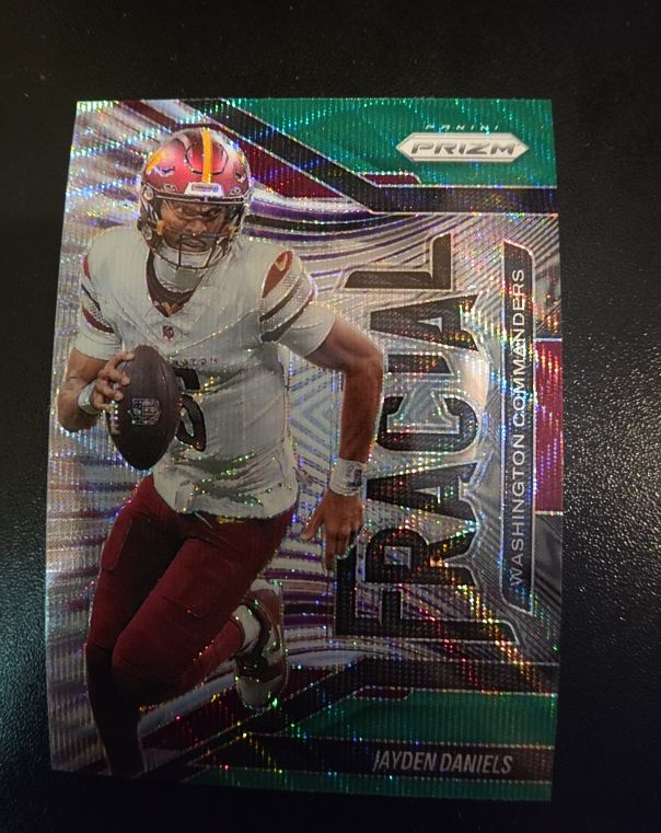 2025 Panini Prizm #1 Jayden Daniels Fractal Green Wave Prizm — front