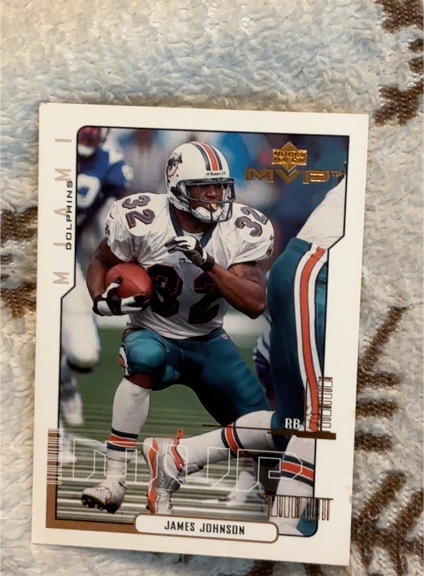 2000 Upper Deck MVP #85 James Johnson — front